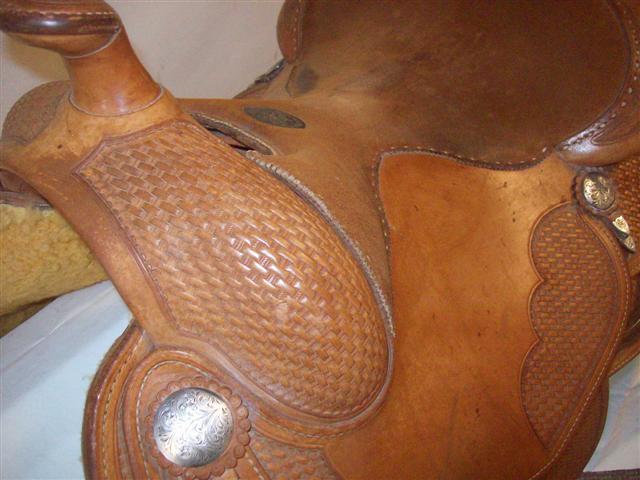 Used Saddle:- Image Number:2